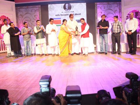 Launch of Insurance card for Technicians and Junior artists of Marathi Film Industry